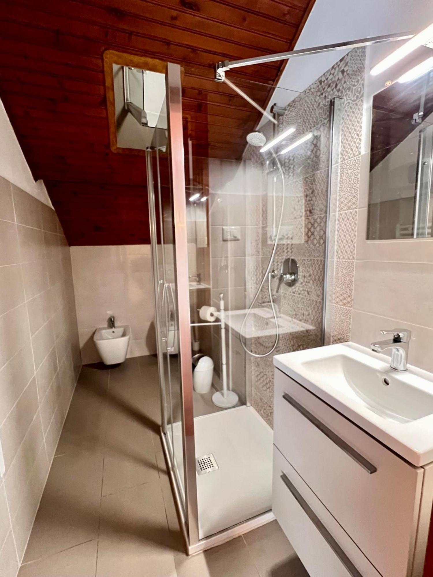 Castagneto 11 Appartement Rapallo Buitenkant foto